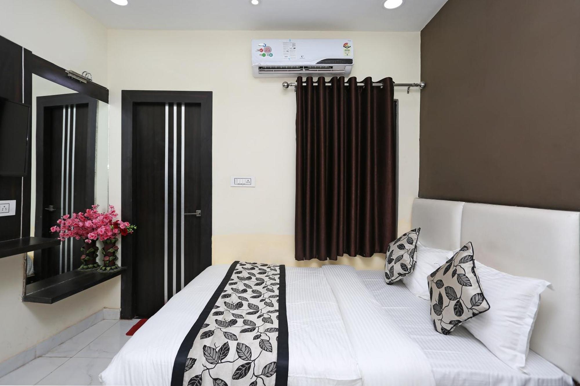 Hotel O Laxmi Privilege Inn Gwalior Exterior photo